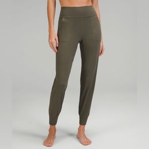 Lululemon Align High Rise Jogger - Army Green